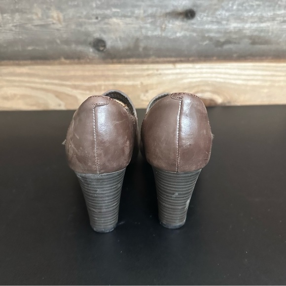 Clarks Women's Mary Jane Pump Size 9.5 Brown Leather Block Heel Twee Retro Comfy - Picture 4 of 12